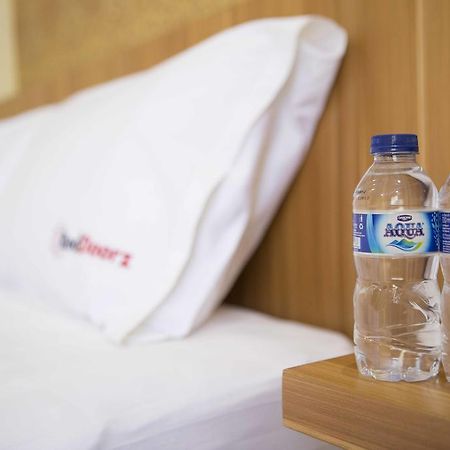Reddoorz @ Mataram Kuta 3 Hotel Екстериор снимка